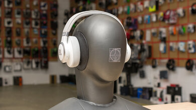 JBL Live 770NC Design Picture 2