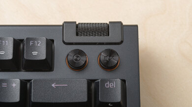 Razer BlackWidow V4 75% Extra Features