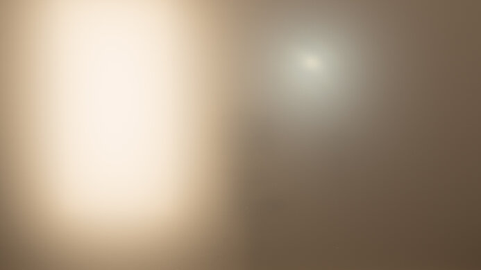 ASUS ROG Strix XG27UQR Bright Room Off Picture