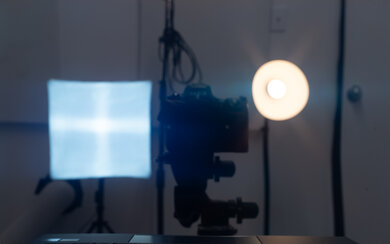 ASUS Zenbook 14X OLED UX3404 (2023) Reflections Photo Off