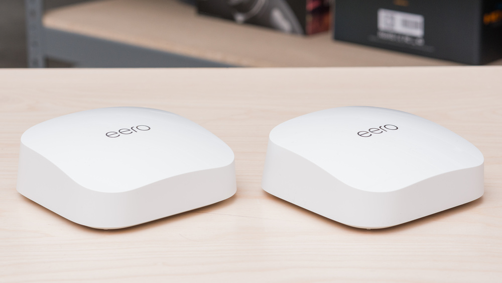 ルーター・ネットワーク機器 eero Pro 6E Amazon eero Pro 6E tri-band mesh Wi-Fi 6E router, with built