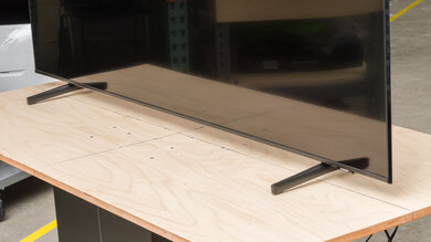 Samsung DU8000 Stand Picture