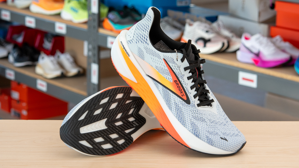 Brooks Hyperion 2 Review - RTINGS.com