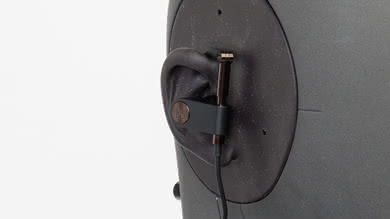 Bang & Olufsen Earset Wireless Design Picture 2