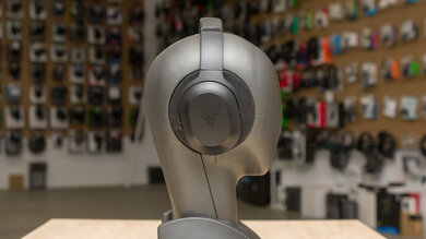 Razer Barracuda Wireless Side Picture