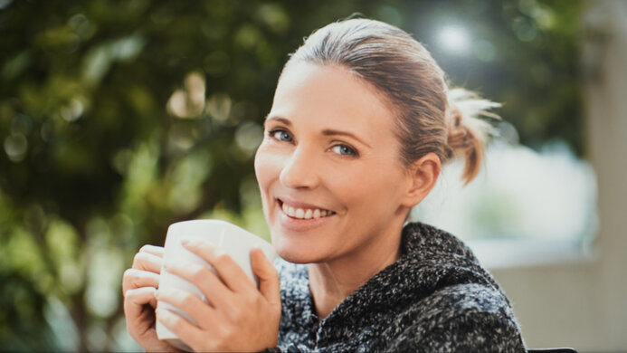 ASUS ZenScreen Touch MB16AMT Average Room