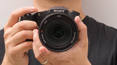 Sony RX10 IV Hand Grip Picture