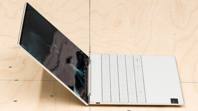 Dell XPS 13 (2024) Hinge Photo