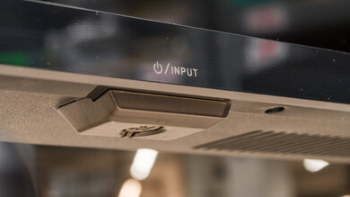 Insignia F30 Series 2022 Controls Picture