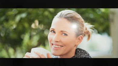 Samsung RU7100 Reflections Picture