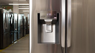 LG LRFS28XBS Water Dispenser Photo