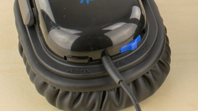 Panasonic RP-HC200 Controls Picture