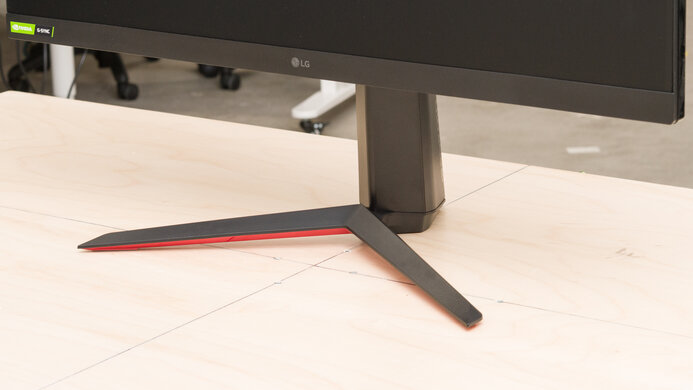 LG 32GP850-B/32GP83B-B Stand Picture