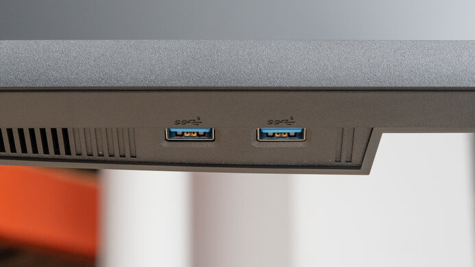 Dell P3223DE Inputs 2