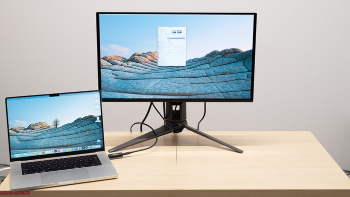 ASUS ROG Swift OLED PG27UCDM Display Picture