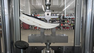 On Cloudboom Volt Forefoot Bending Resistance Picture