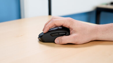 ROCCAT Kain 200 AIMO Claw Grip Picture