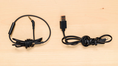 JBL Everest Elite 700 Wireless Cable Picture