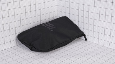 JBL Live 650 BTNC Case Picture