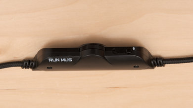 RUNMUS RGB K1 Gaming Headset Controls Picture
