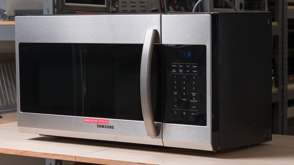 Samsung ME17R7021ES