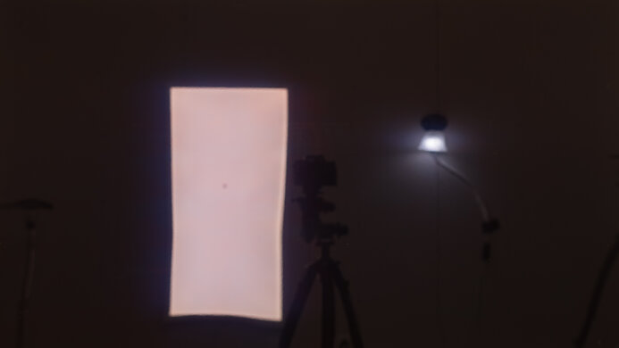 Gigabyte AORUS FO48U OLED Bright Room Off Picture