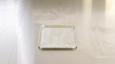 Dash Mini DMTO100 Cleaned Tray Picture
