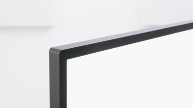 LG UltraFine 4k Borders picture