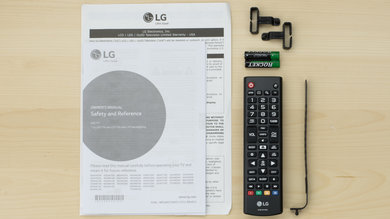 LG UH6500 In The Box Picture