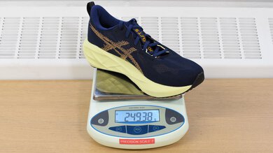 ASICS NOVABLAST 5 Left Shoe Weight Photo