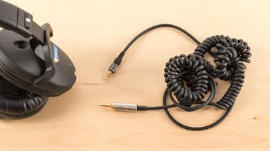 Sony MDR-7520 Cable Picture