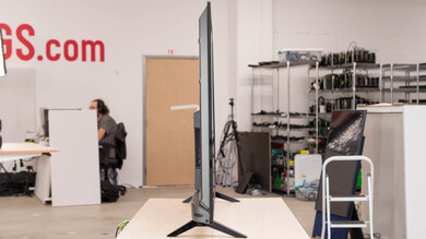 LG UP7000 Thickness Picture