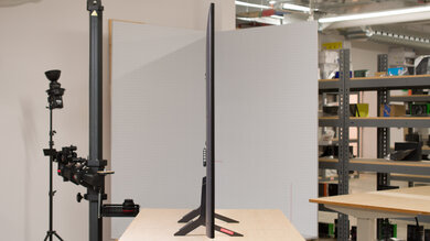 LG QNED85A Thickness Picture