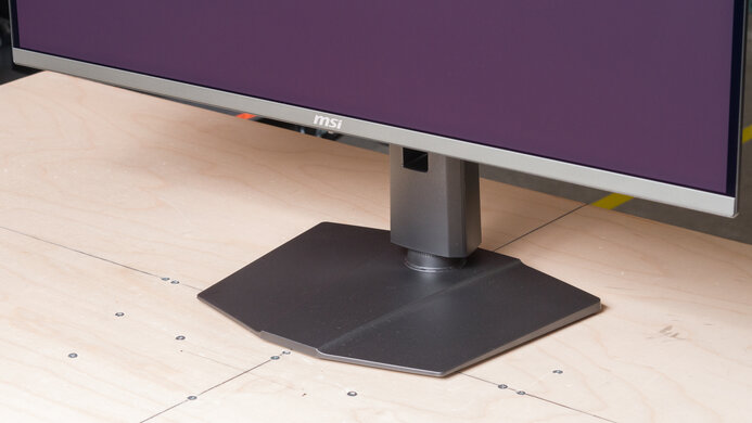 MSI MPG 322URX QD-OLED Stand Picture