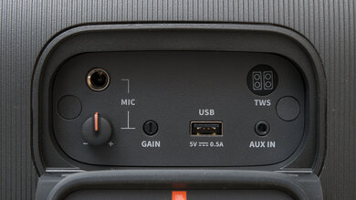 JBL PartyBox Encore Essential Controls Photo 2