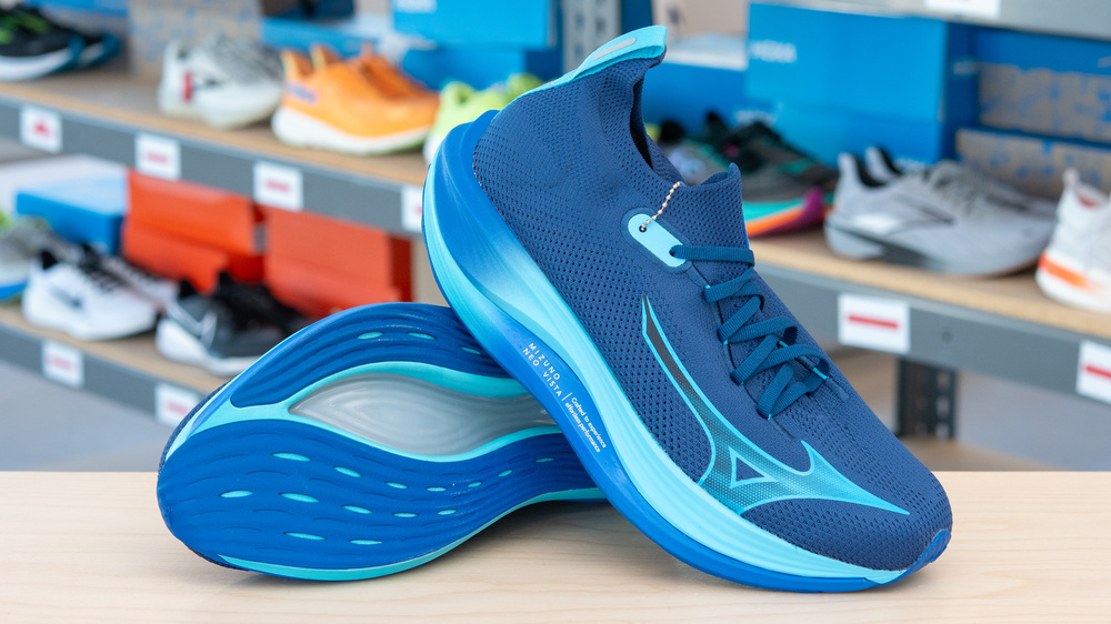 Mizuno Neo Vista Review - RTINGS.com