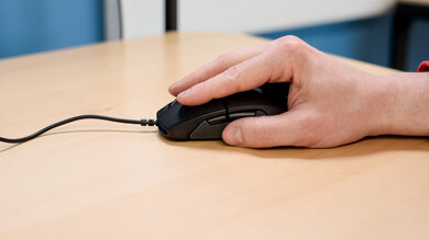 SteelSeries Sensei 310 Fingertip Grip Picture