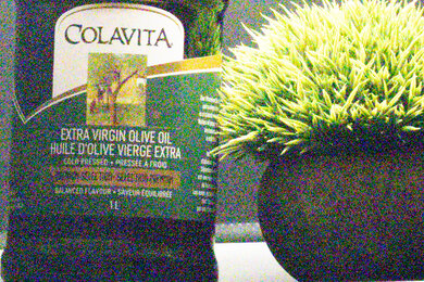 Canon EOS R100 Noise Scene Crop