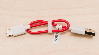 OnePlus Buds Pro 2 Cable Picture