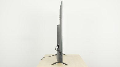 TCL P Series/P607 2017 Thickness Picture