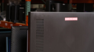 Samsung QN95D Build quality picture