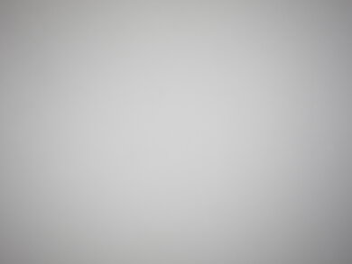 Nikon COOLPIX P1000 Light Falloff Picture