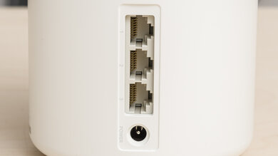 TP-Link Deco XE5300 Ports Photo