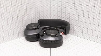 JBL Quantum 400 Portability Picture