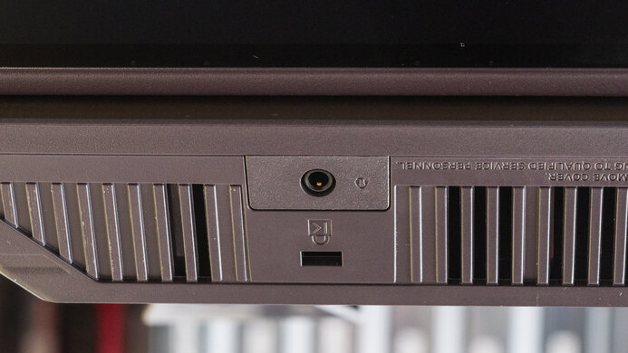 LG 27GS95QE-B Inputs 2