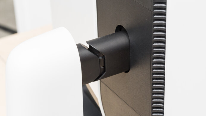 MSI MPG 274URDFW E16M Ergonomics Picture Sample