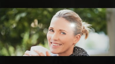 Sony R450 Dark scene in a bright room Sample