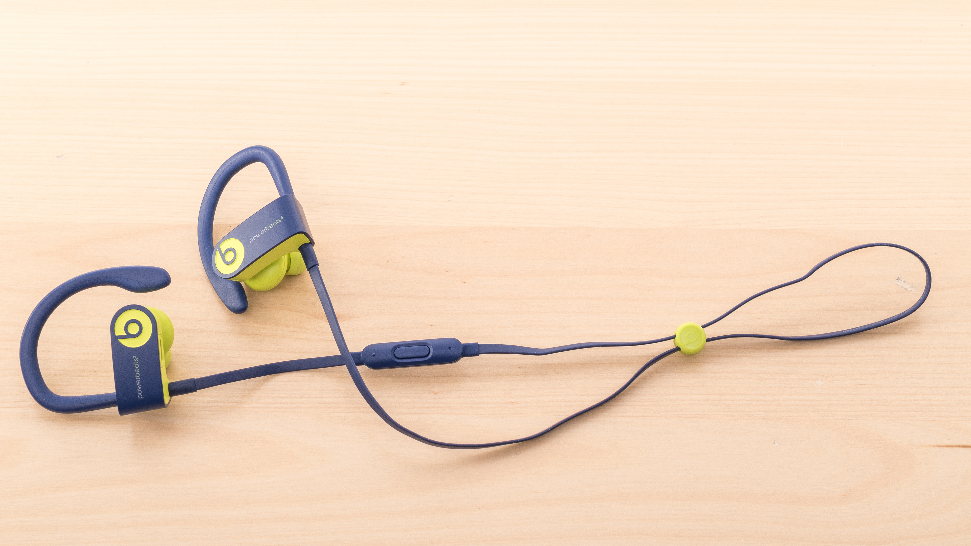 Beats Powerbeats3 Wireless Review - RTINGS.com