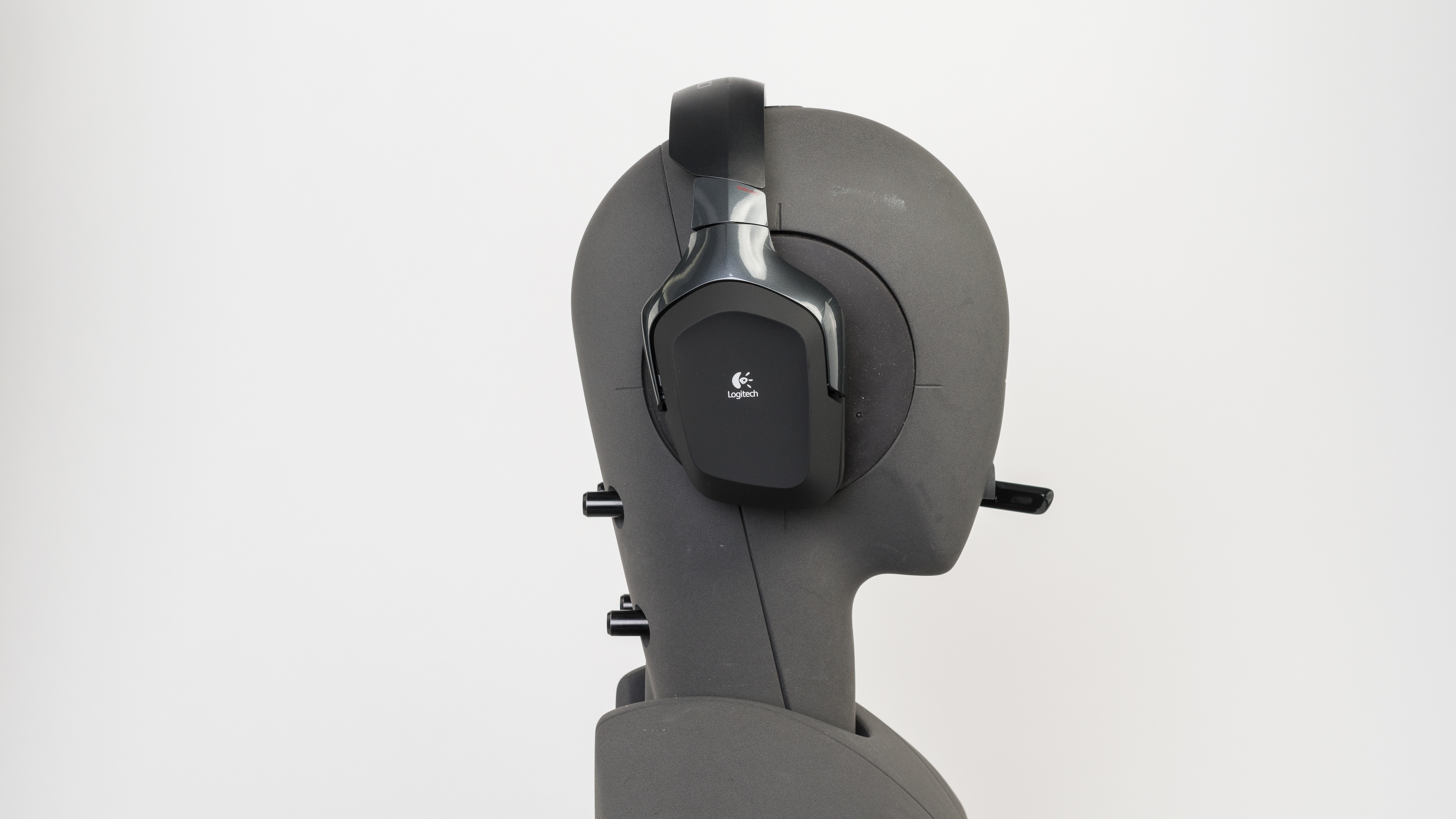 Logitech G930 Wireless Gaming Headset Review - RTINGS.com