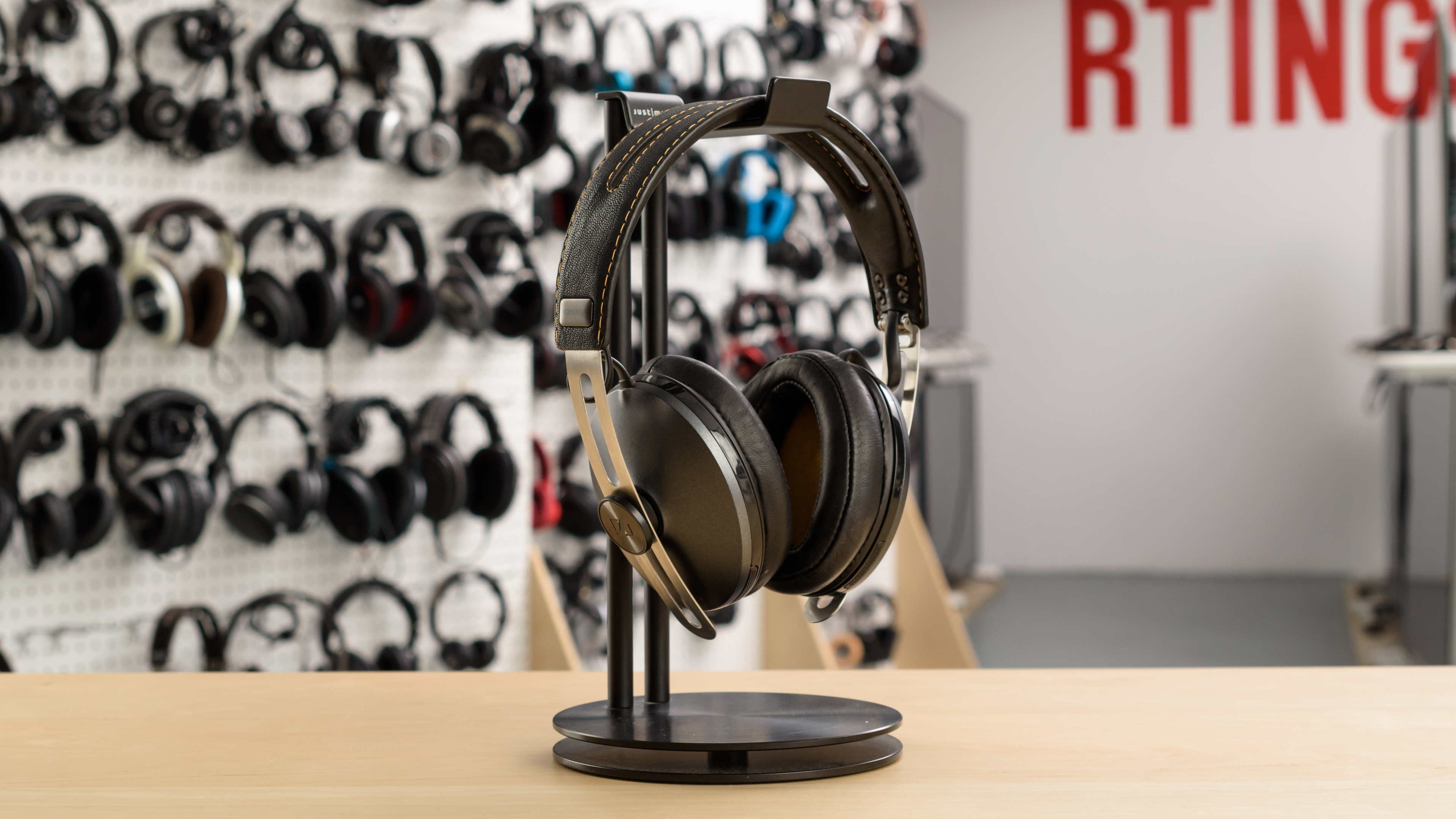 Sennheiser Momentum 2 0 Wireless >> Sennheiser Momentum 2 0 Wireless Hd1 Wireless Review Rtings Com Sennheiser Momentum 2 0 Wireless >> Sennheiser Momentum 2 0 Wireless Hd1 Wireless Review Rtings Com